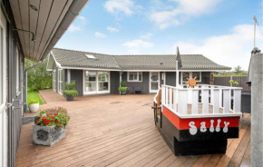 Amazing Home In Haderslev With Wifi